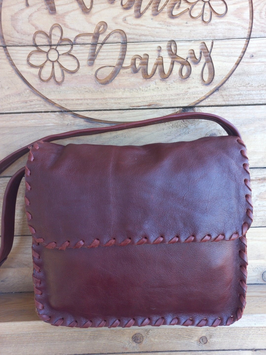 Classic Flap Large - Rustic Daisy