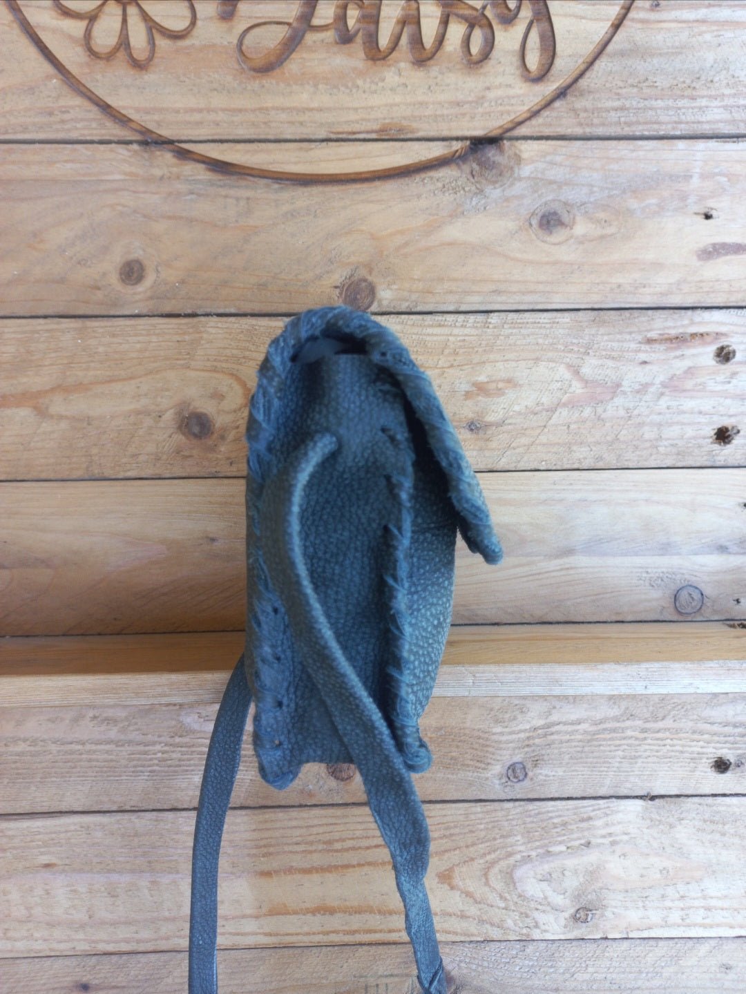 Magnetic Flap Clutch Bag - Rustic Daisy