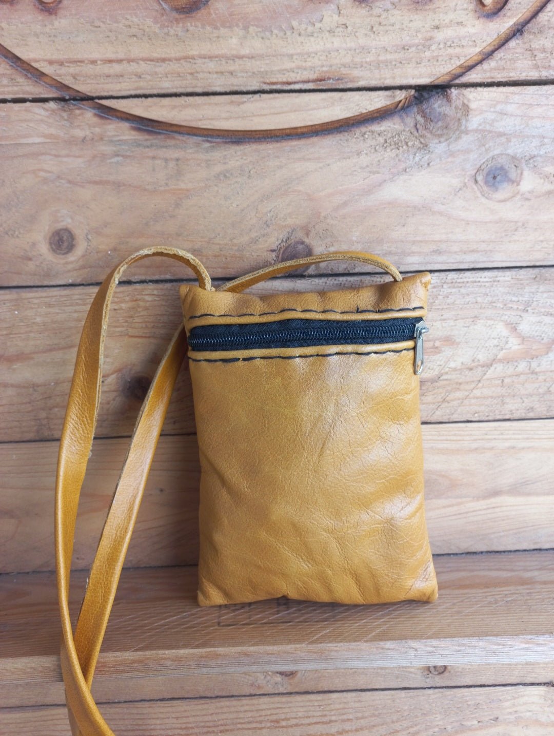 Sling Bag 1 zip - Rustic Daisy